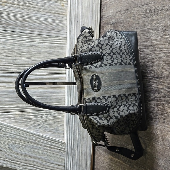 Coach Signature Legacy Molly Satchel 2Way Shoulder/Satchel 21154 - Picture 4 of 16